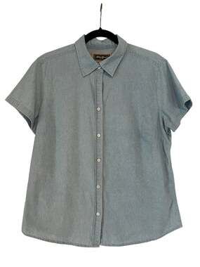 Eddie Bauer Granola Girl Coastal Outdoor Chambray Short Sleeve Button Down-L